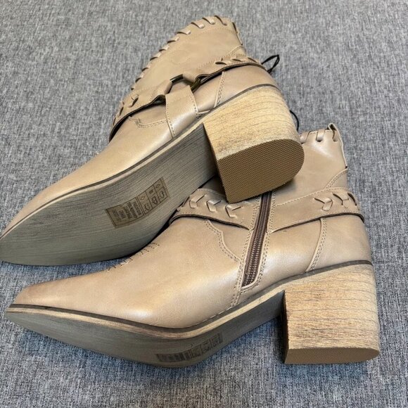 Altar'd State Rynn Women's Ankle Zippered Boots Size 8.5 - Picture 2 of 9